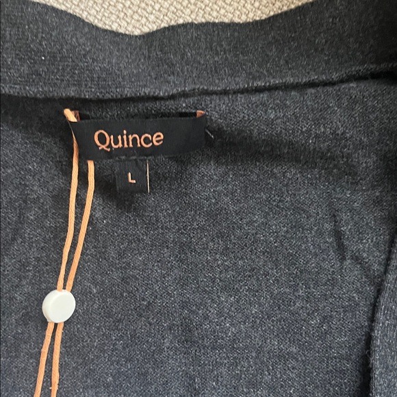 Quince lightweight cotton cashmere cardigan - Picture 3 of 10